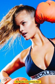 Sexy Famous Nina Agdal And Her Athletic Body - 05
