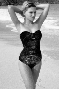 Lea Seydoux Is A Very Hot Model - 07