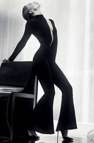 Lea Seydoux Is A Very Hot Model - 12