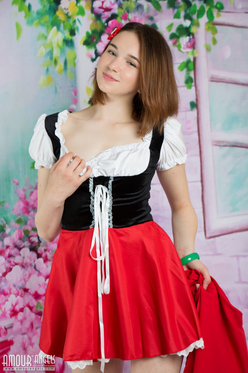 Blissful playtime - 