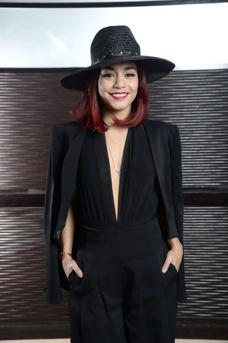 Vanessa Hudgens - 