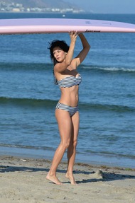 Brooke Burke In Bikini On The Beach - 14