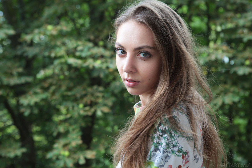 Presenting Valery Leche - 