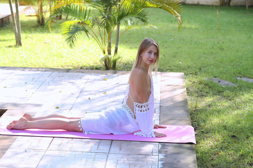 Yoga Solo - 