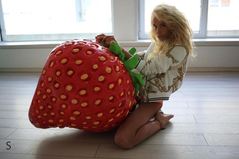 Love Strawberry - 