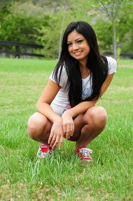 Cierra is all natural and masturbates on a picnic table - 04